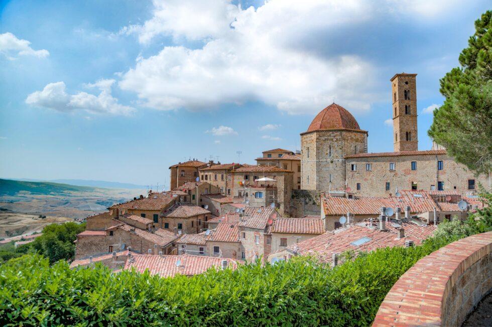 private tour San Gimignano and Volterra